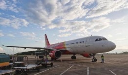 新闻爆料桂林机场视频,视频曝光引网友热议